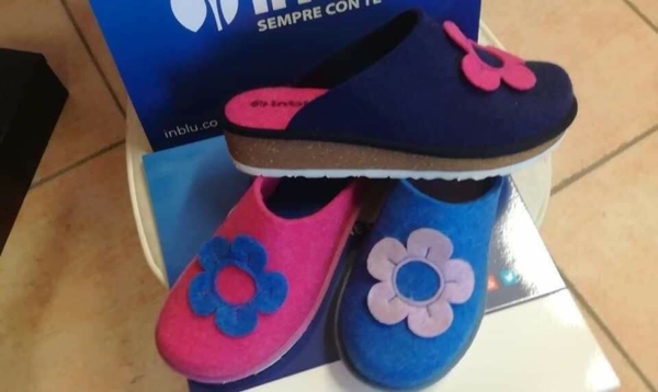 Stocklot slippers - Image 7