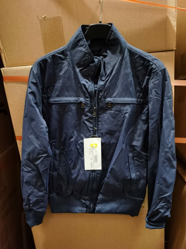 Stocklot sportswear, shoes and accessories - Image 14