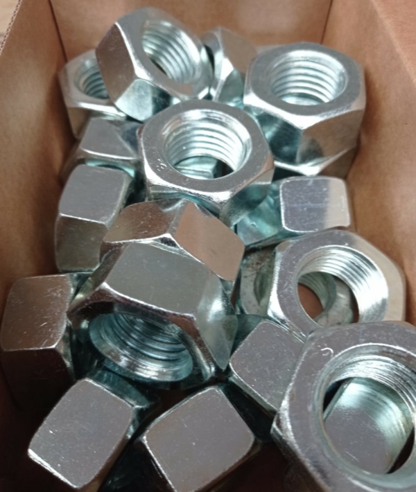 Stocklot screws, bolts and nuts - Image 13