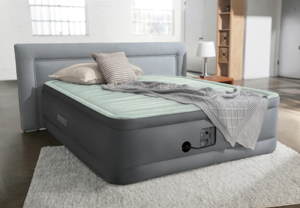 Stocklot air beds, camping mattresses and inflatable armchairs
