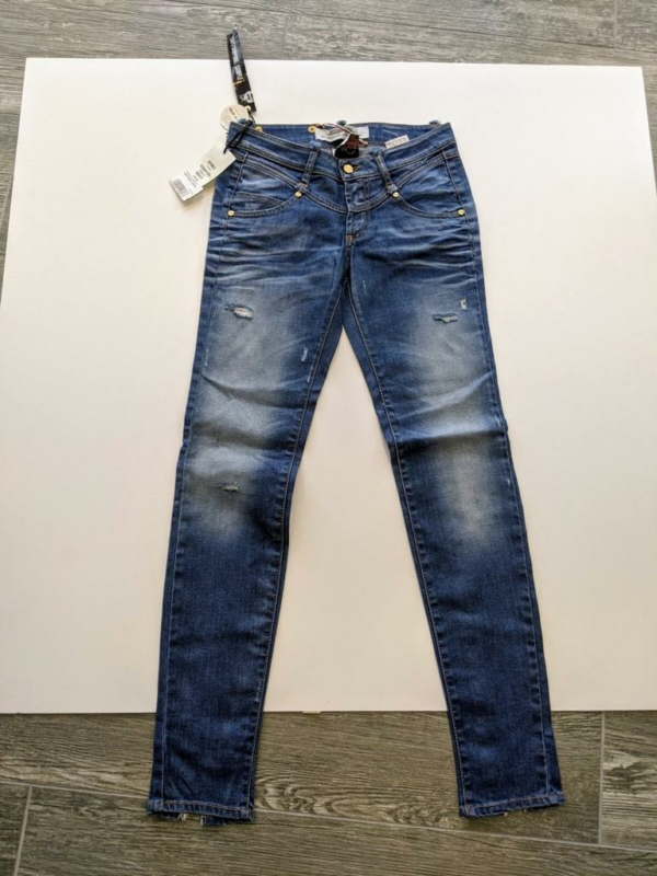 Stocklot clothing - Image 12