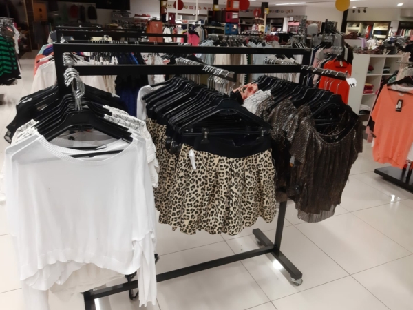 Stocklot branded clothing - Image 10