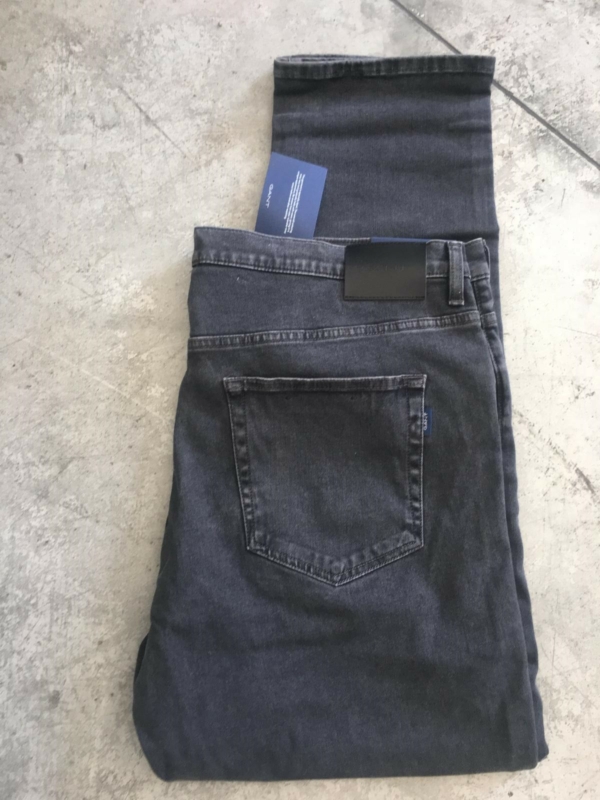 Stocklot jeans and trousers - Image 2
