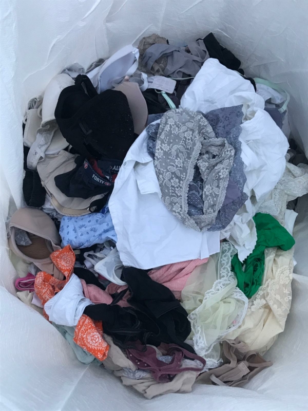 Stocklot used clothing by Kg - Image 3