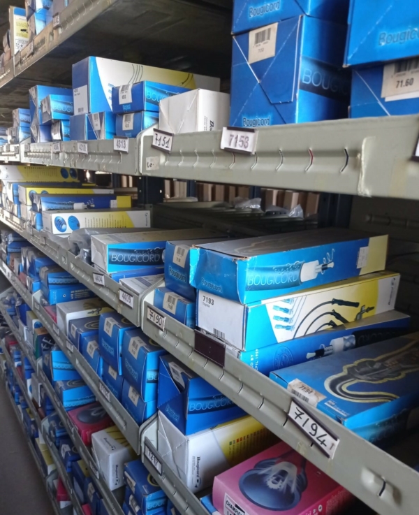 Stocklot general spare parts for cars - Image 15