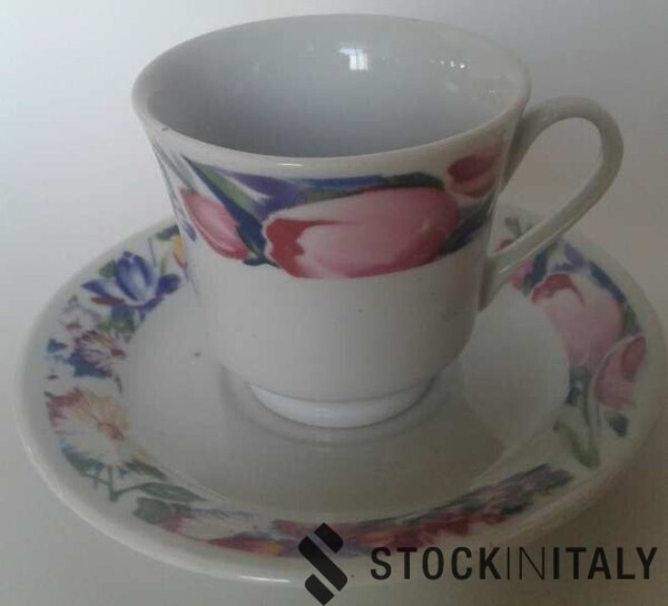 Stocklot porcelain plates and cups - Image 13