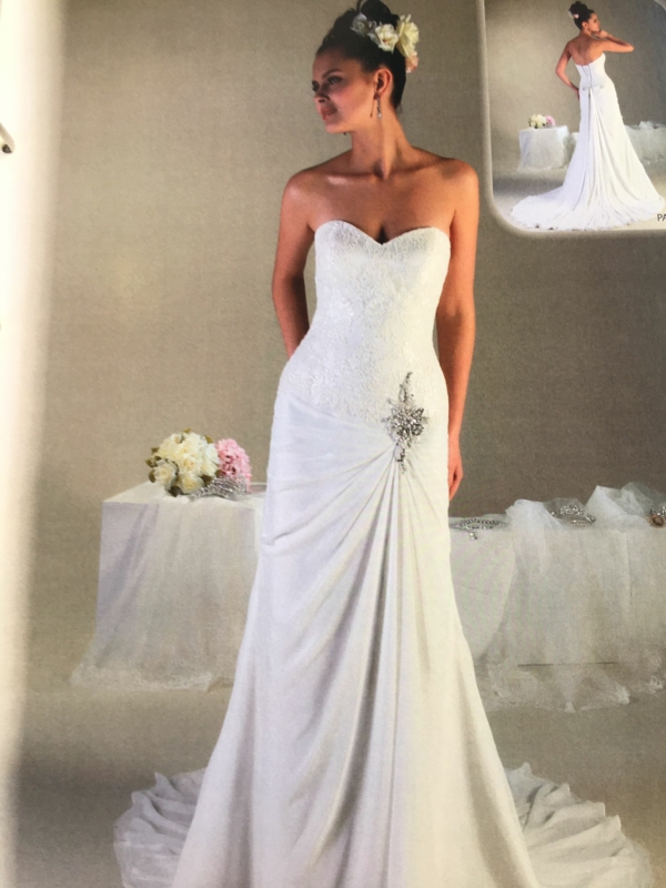 Stocklot wedding dresses - Image 4