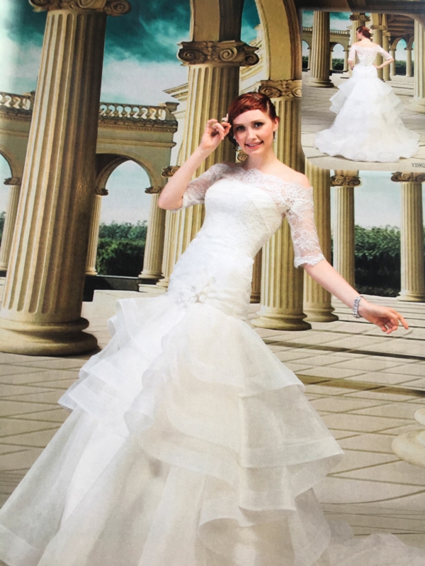 Stocklot wedding dresses - Image 7