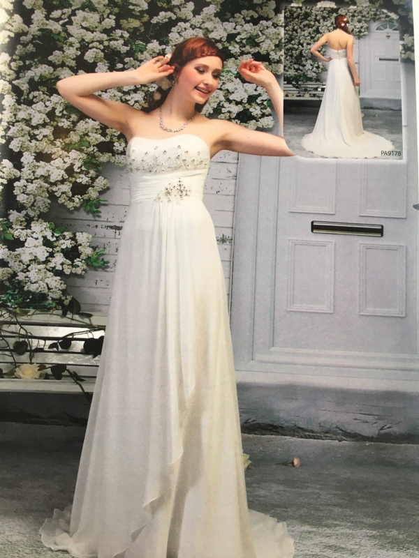 Stocklot wedding dresses - Image 3
