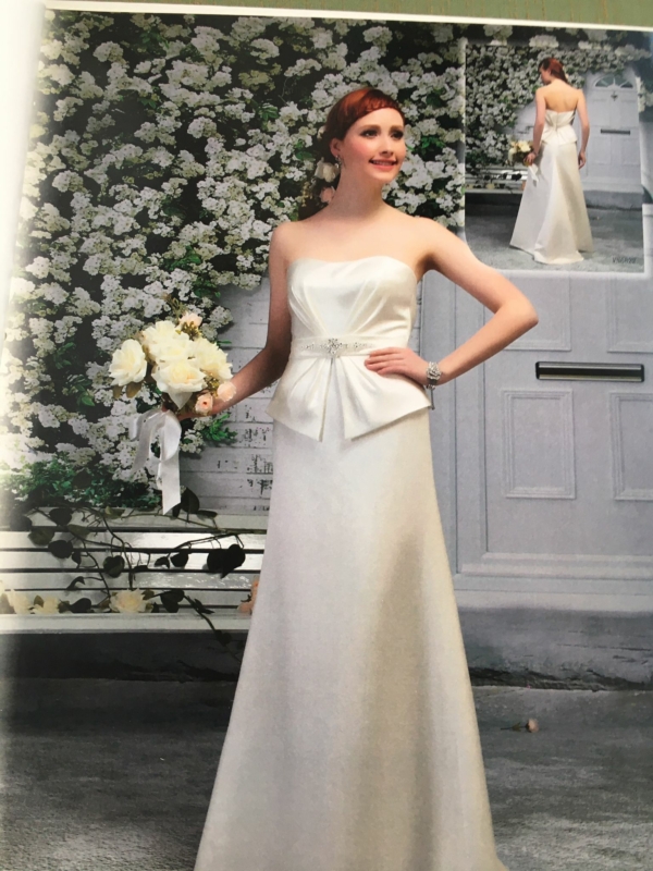 Stocklot wedding dresses - Image 12