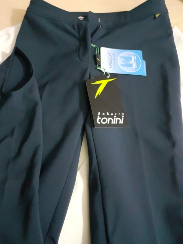 Stocklot sportswear - Image 12