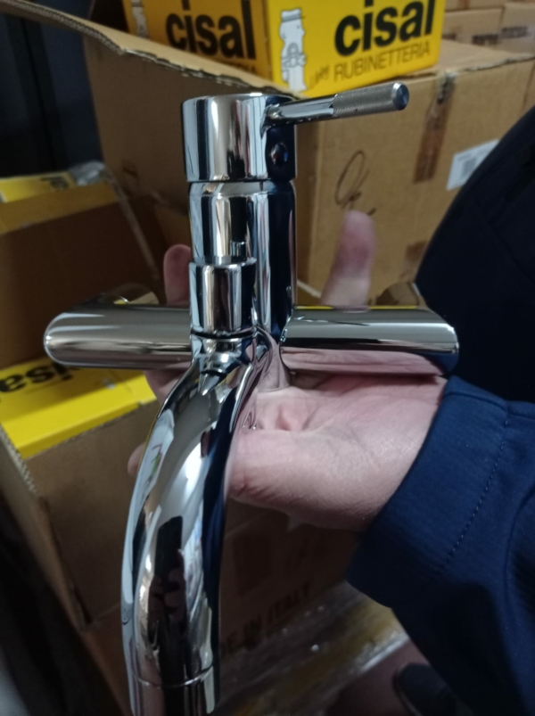 Stocklot plumbing & iron mongery - Image 20