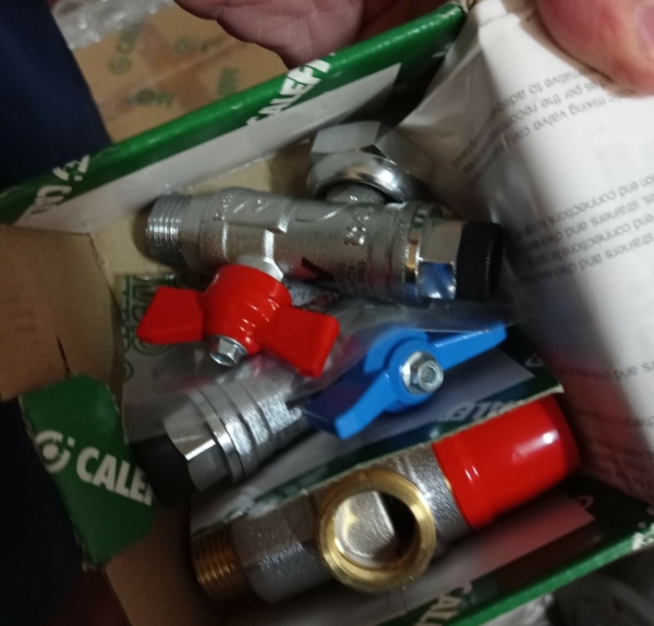Stocklot plumbing & iron mongery - Image 4