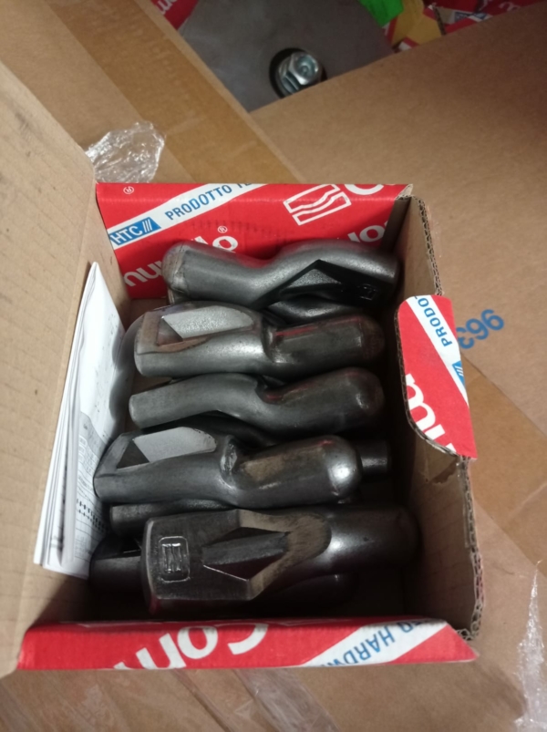 Stocklot plumbing & iron mongery - Image 12