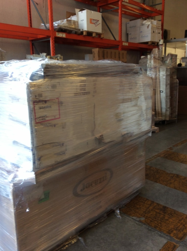 Stocklot sanitaryware and bathroom furniture and accessories - Image 9