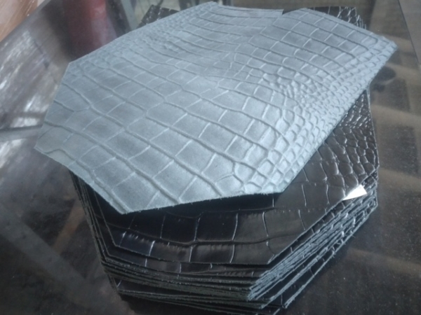 Stocklot leather skins - Image 10