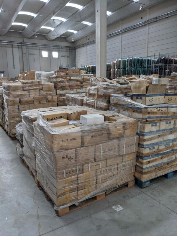 Stocklot fittings, black nipples, weld seamless fittings and flanges - Image 10