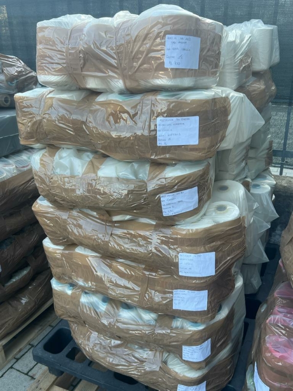 Stocklot of yarns - Image 8