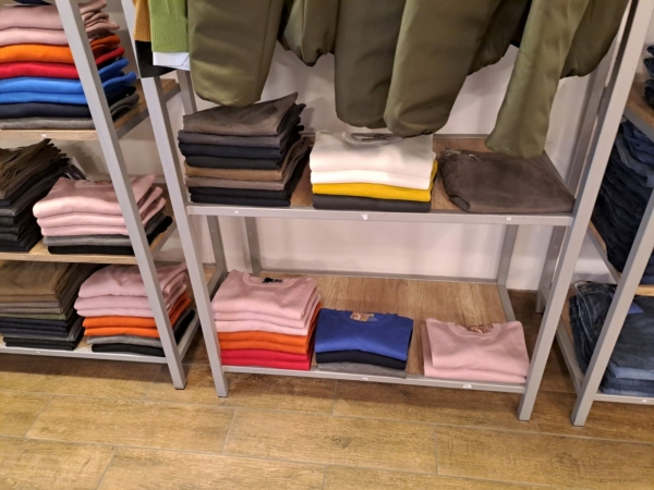 Stocklot winter clothing - Image 25