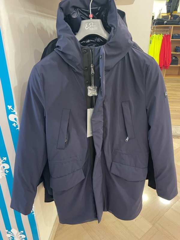 Stocklot winter clothing - Image 9