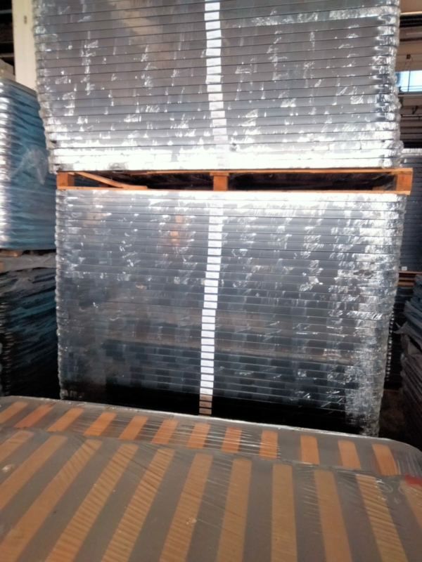 Stocklot bed basis and bed slats - Image 3