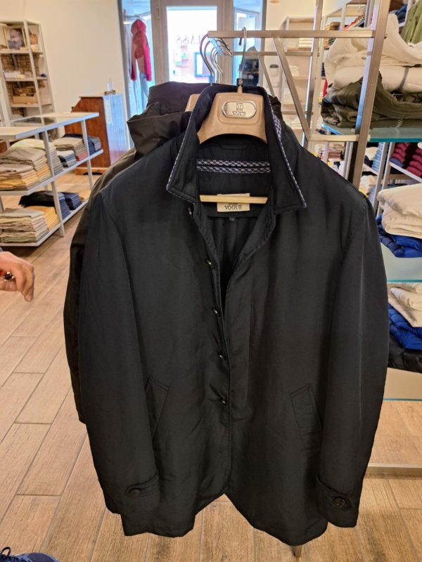 Stocklot winter clothing - Image 10