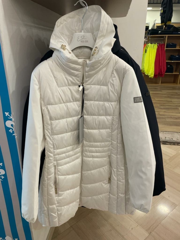 Stocklot winter clothing - Image 12