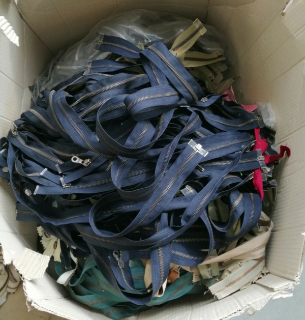 Stocklot sewing accessories - Image 2