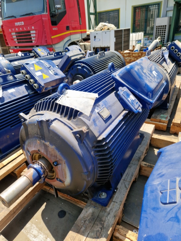 Stocklot used electric motors - Image 5