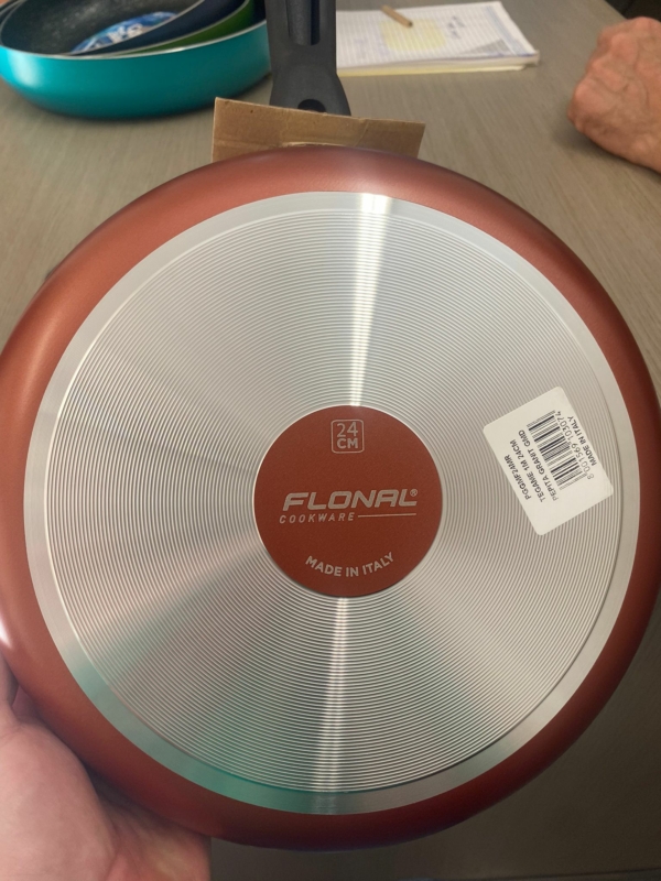Stocklot aluminium frying pans - Image 12
