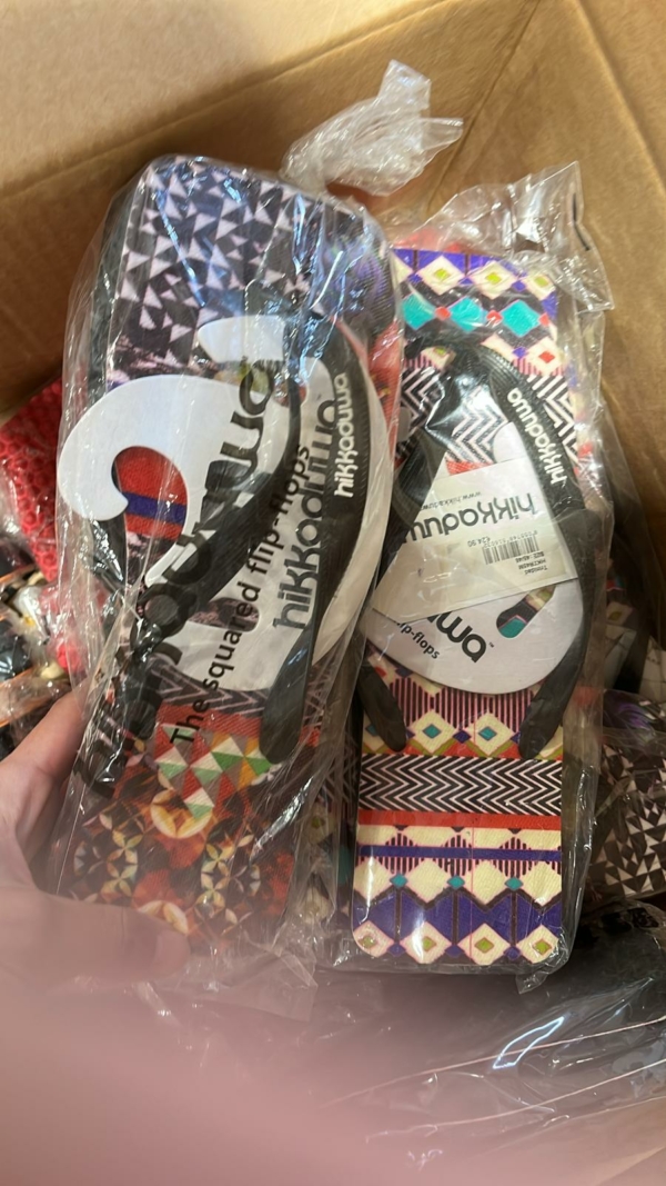 Stocklot of flip flops - Image 7