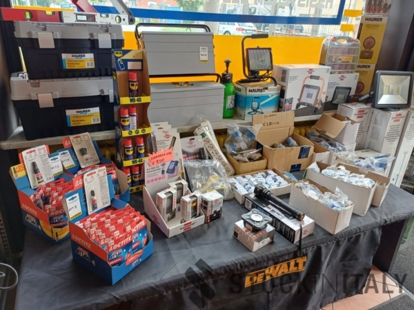 Stocklot of power tools and hand tools - Image 10