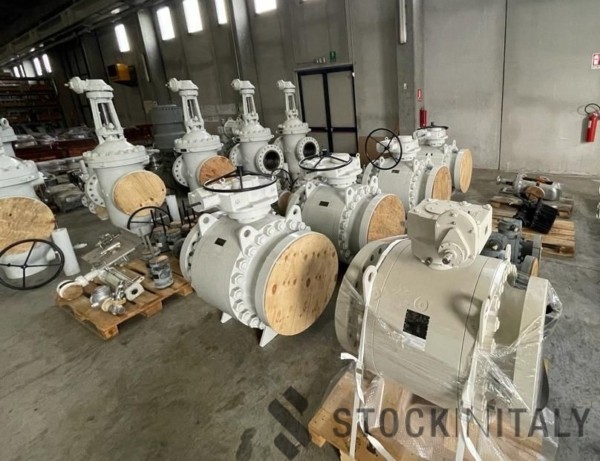 Stocklot of ball and gate valves - Image 4