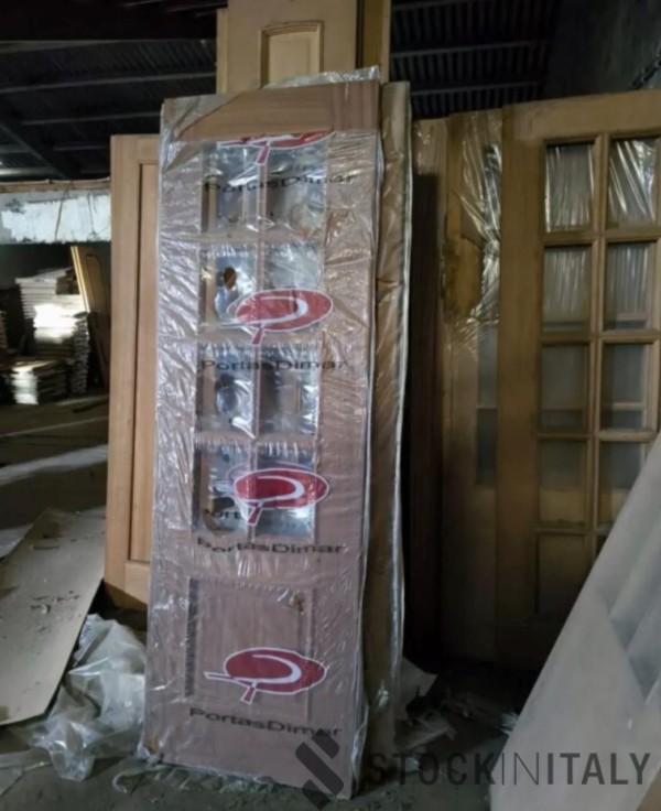 Stocklot of wooden doors - Image 4
