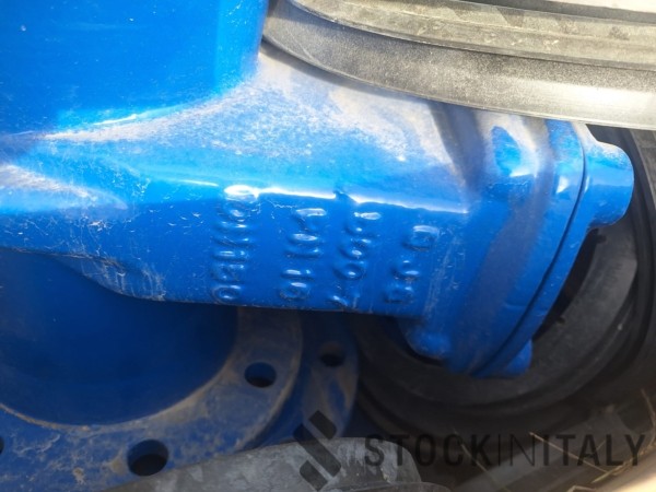 Stocklot of valves - Image 6