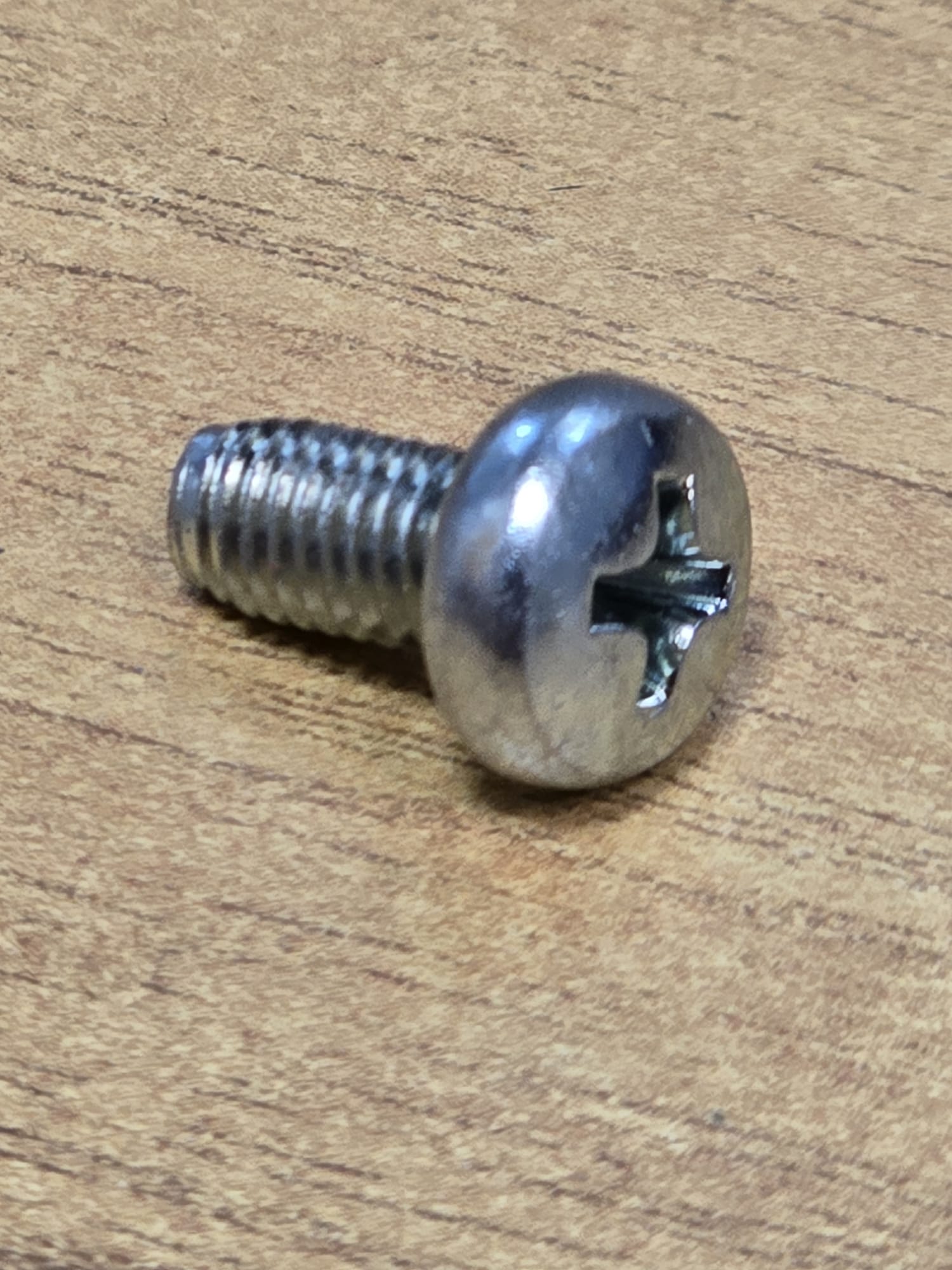 Stocklot of fasteners and hardware - Image 19
